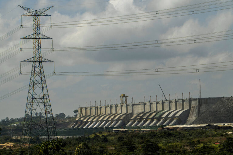 Aneel nega habilitação de 9 termelétricas do leilão de capacidade - 29/05/2026 - Economia