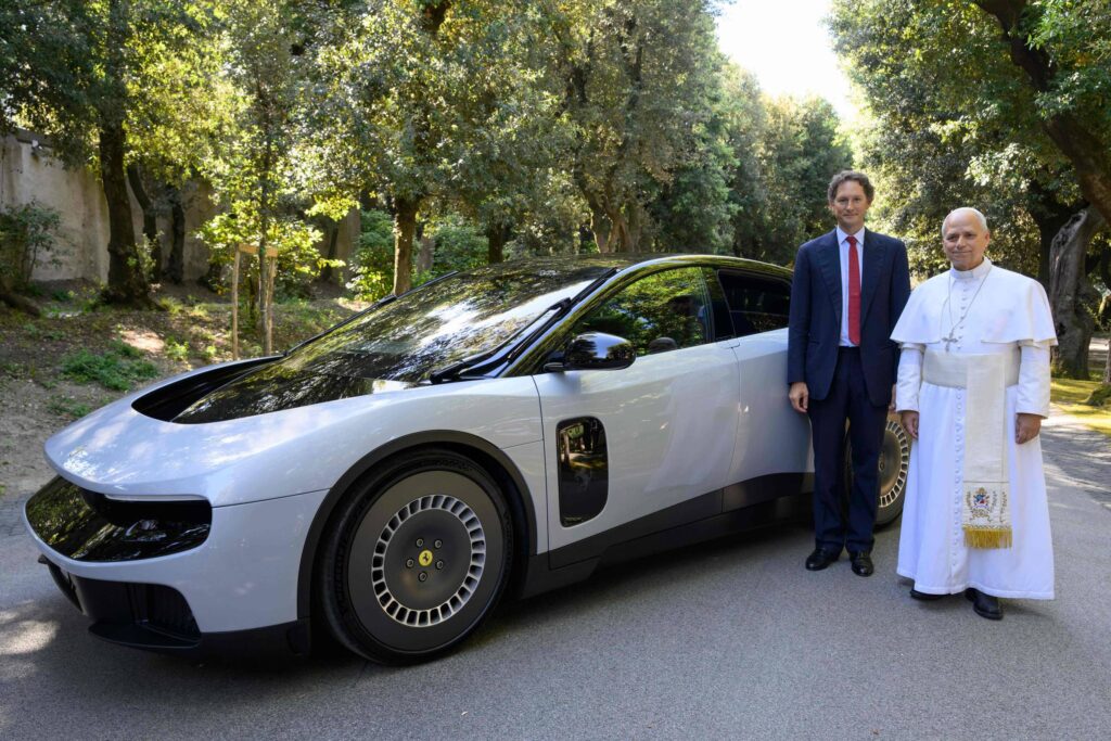 Ferrari: CEO defende Luce, 1° modelo elétrico, de críticas - 28/05/2026 - Economia