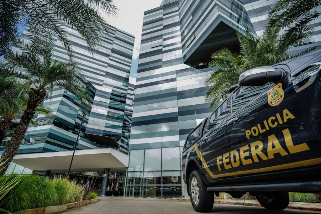 INSS: PF tem nova fase de operação sobre descontos ilegais - 27/05/2026 - Economia